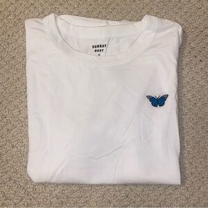 SUNDAY BEST BUTTERFLY EMBROIDERED TEE